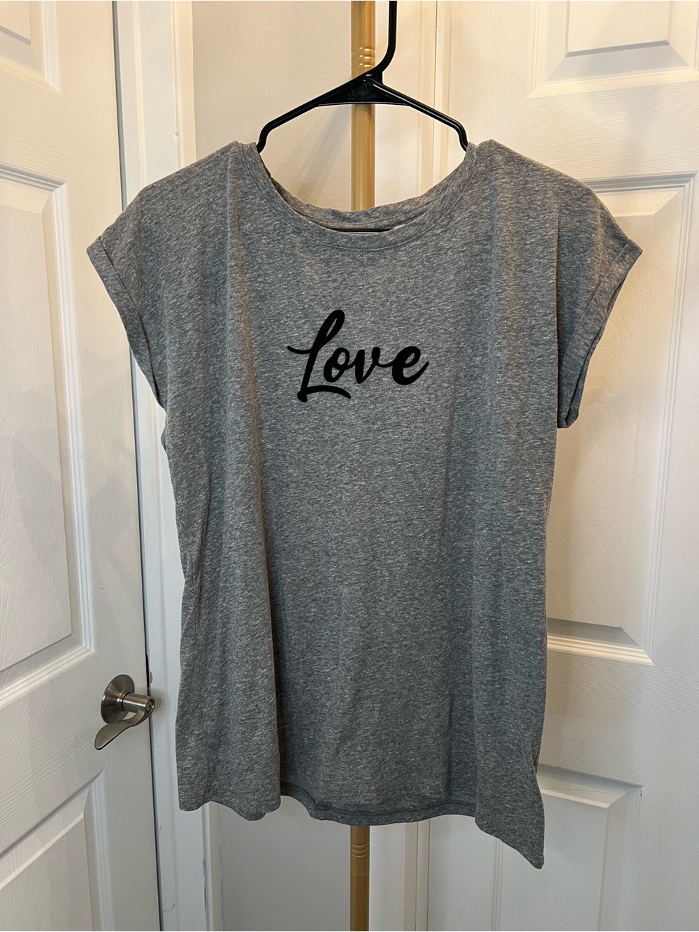 Christian Siriano Grey Short Sleeve Tee with 'Love' Script